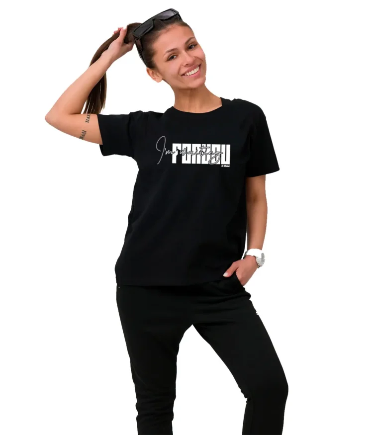 Black-women-t-shirt-im-waiting-for-1