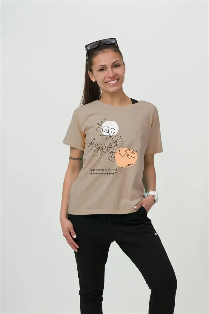 BrownWomen_t-shirt-ArtFlowers
